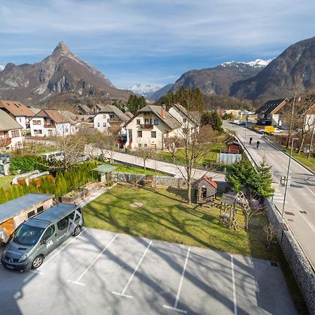 Apartments Skok With Rafting And Free Parking Бовец Екстериор снимка