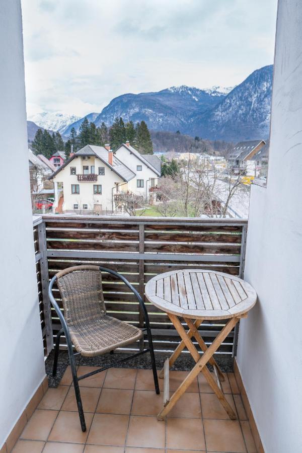 Apartments Skok With Rafting And Free Parking Бовец Екстериор снимка