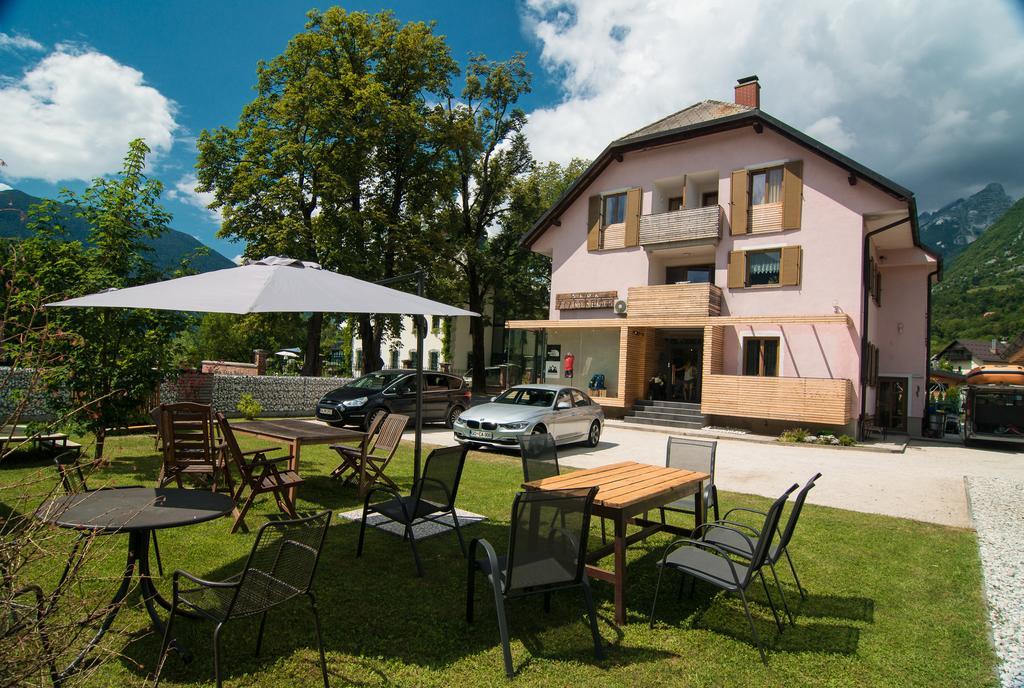 Apartments Skok With Rafting And Free Parking Бовец Екстериор снимка